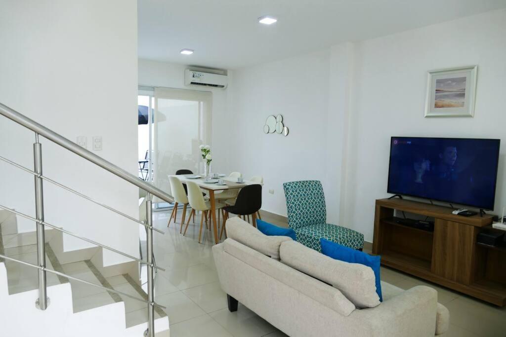 Villa Ecusuites House Iii Altamar 45min Gye *